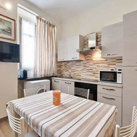 Lovely Mini Aurora Appartement